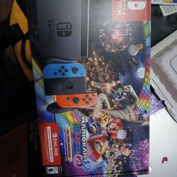 Nintendo Switch Mario Kart 8 Deluxe Kit (3 Month Free Online Membership included)