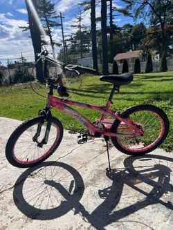 Preowned Dynacraft Outcast Teen/ Adult bike
