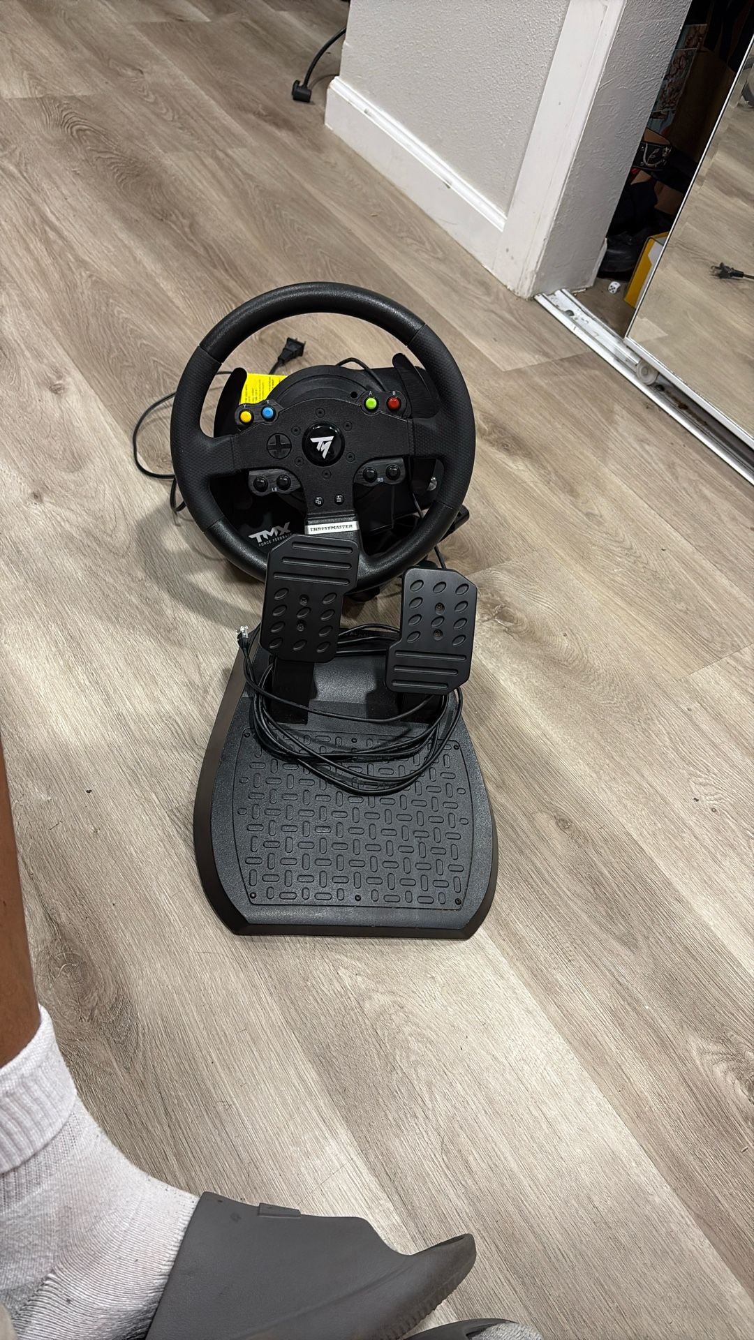 Thrust Master Steering Wheel And Pedal Set
