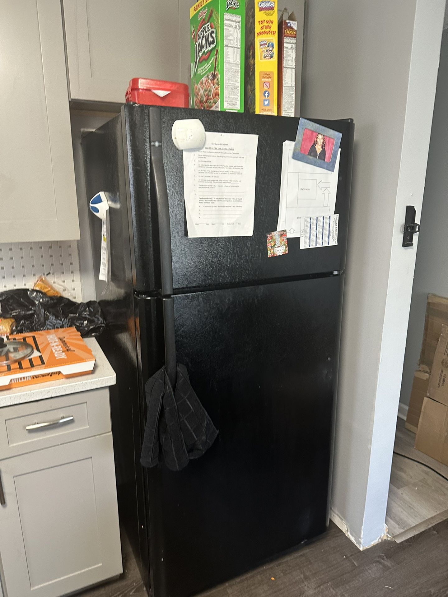 Black refrigerator 66 x 30 wide delivery fee curbside drop off New Jersey only