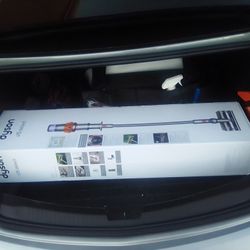 Dyson V15 Detect Brand New