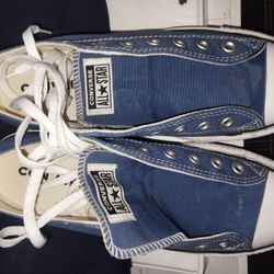 Converse Women's Size 9
