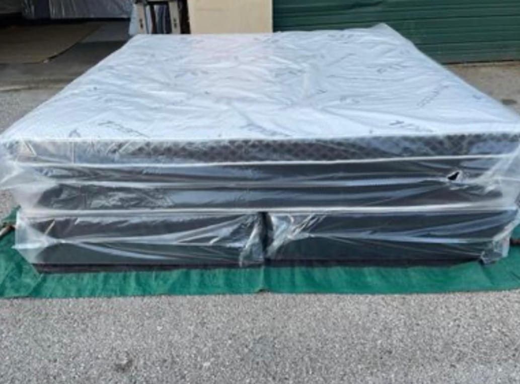 King Size Mattress With Box Springs