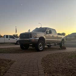 1999 Ford f250  superduty crew cab xlt
