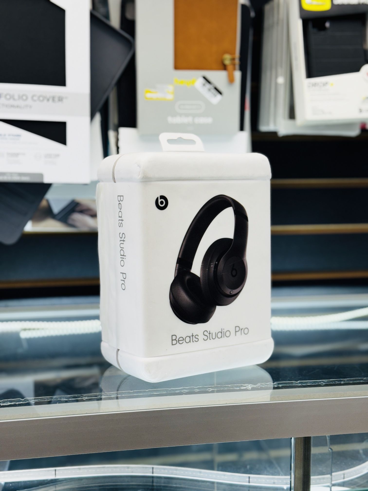 Beats Studio Pro