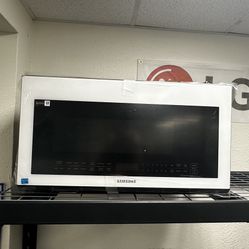New Samsung Over The Range Microwave 
