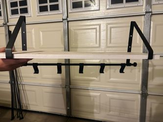 Hanging shelf