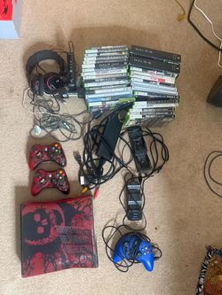 Gears of War 3 Limited Edition Xbox 360 + 30+ Games Bundle