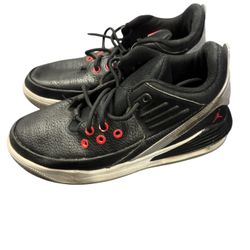 Nike Boys Air Jordan Max Aura 5 DZ4352-061 Black Basketball Shoes Sneakers Sz 6.5Y