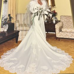 Vintage Wedding Dress Size 8 And Veil 