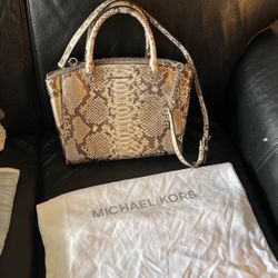Michael Kors New Without Tags