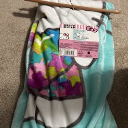 Hello Kitty Throw 