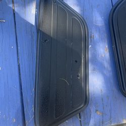 Stepside side trims 99-06