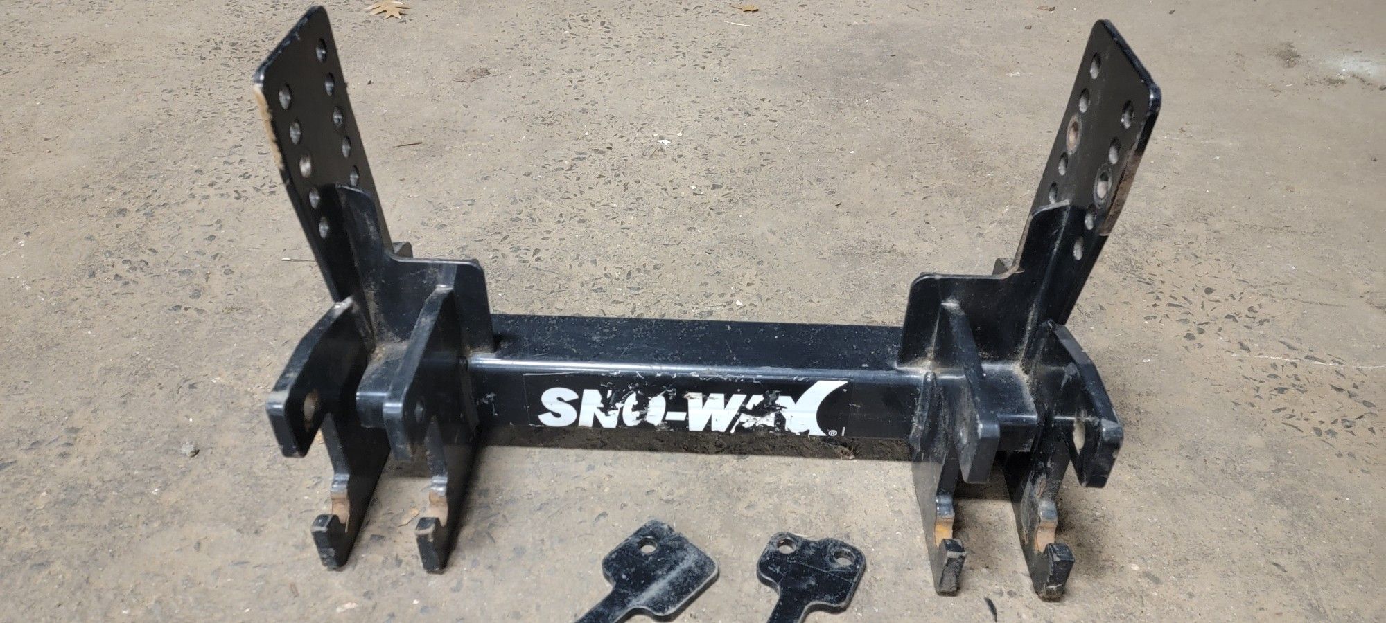 Snow Plow SnoWay 29 Series Ford Pickup truck Push Plate