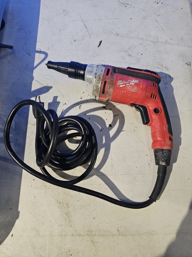 Milwaukee Drywall Screwdriver 