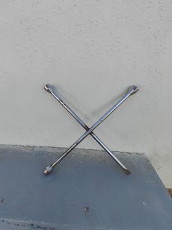Four way love not wrench