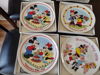 Walt Disney Schmidt Collectors Plates 1976,1989,1982
