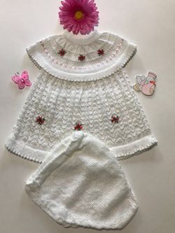 Beautiful newborn Baby girls dress O-6 months