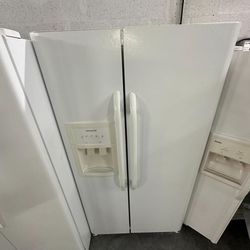 Frigidaire Refrigerator “36