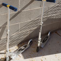 RAZOR SCOOTERS. ( KIDS)