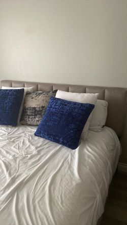 Cama Con Colchón Y Frame