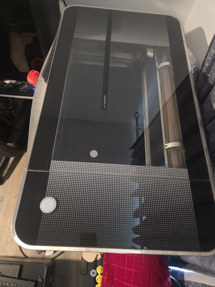 Glowforge Pro 3D Laser Printer / Engraver / Cutter