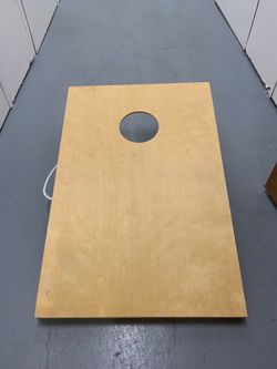 Bean bag toss game