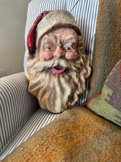 Santa Face Wall Hanging