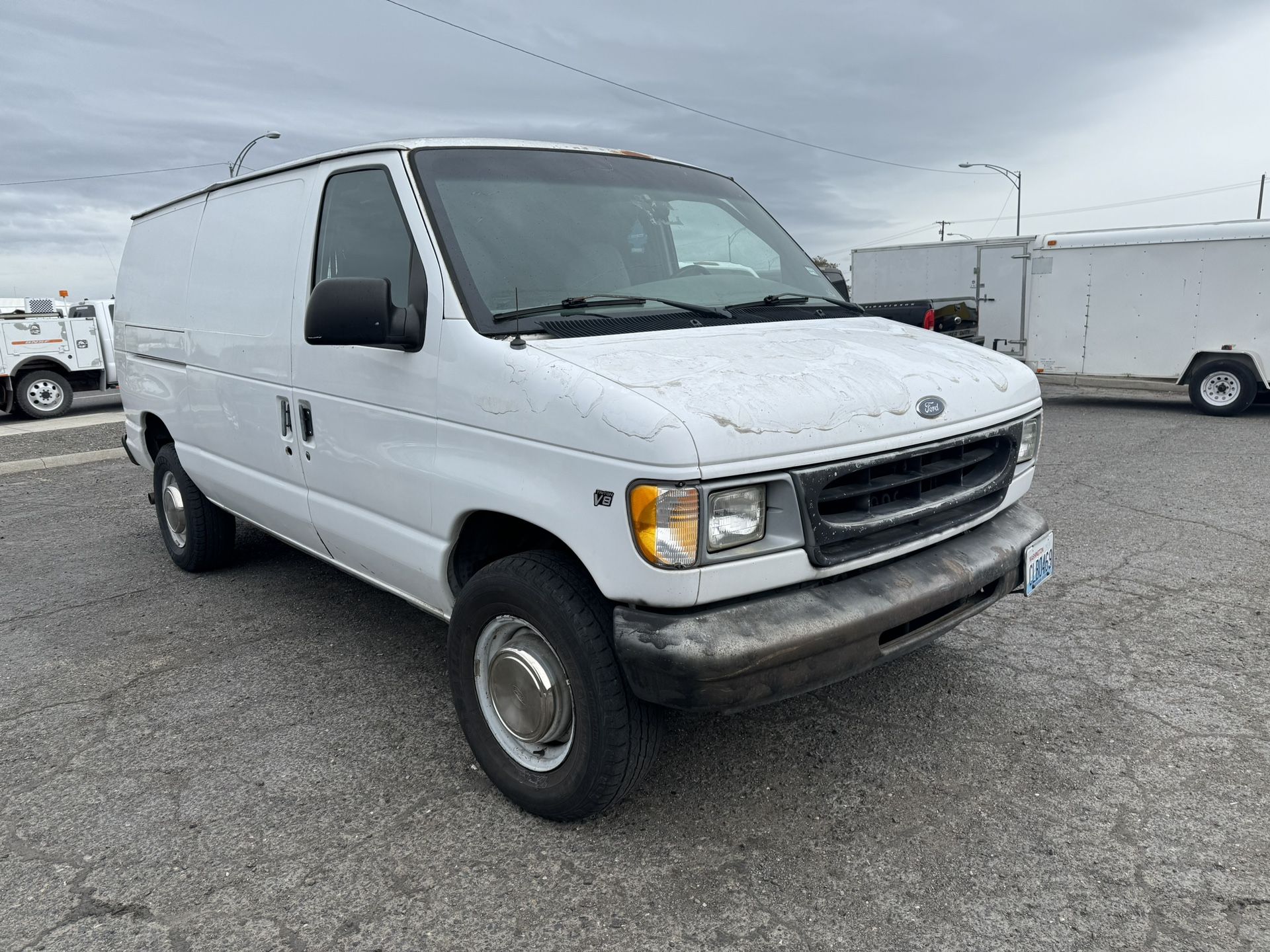 2001 Ford E-350
