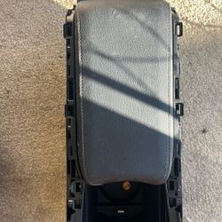 2016-2020 Honda Civic Center Console /arm Rest Part