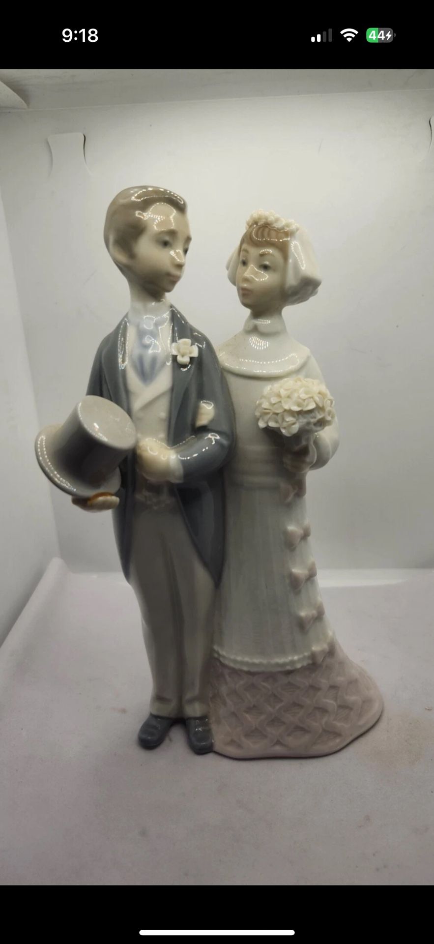 Vintage Lladro Bride and Groom Porcelain Figurine 4808