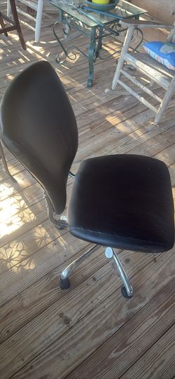 Office Chair - Good Shape - A Little Worn 