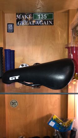 GT 12 viscount seat bmx bike