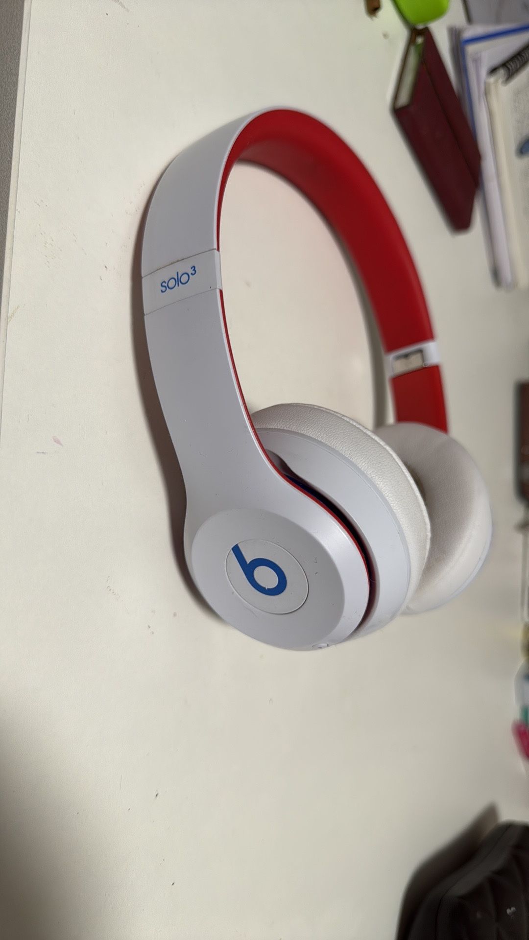 Beats solo3 like new