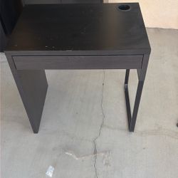 black table