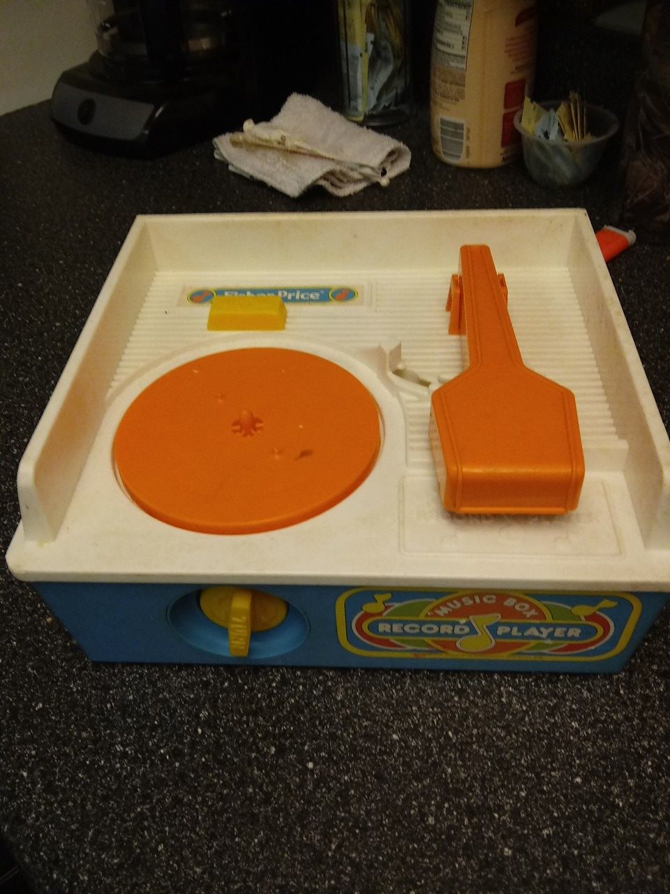 FISHER PRICE RECORD PLAYER MUSIC BOX WORKS
