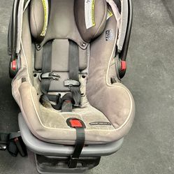 Graco SnugRide SnugLock 35 Car Seat