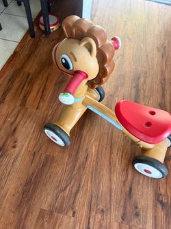 Radio Flyer Lion Toddler Tricycle