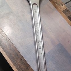 600 Lobster Wrench