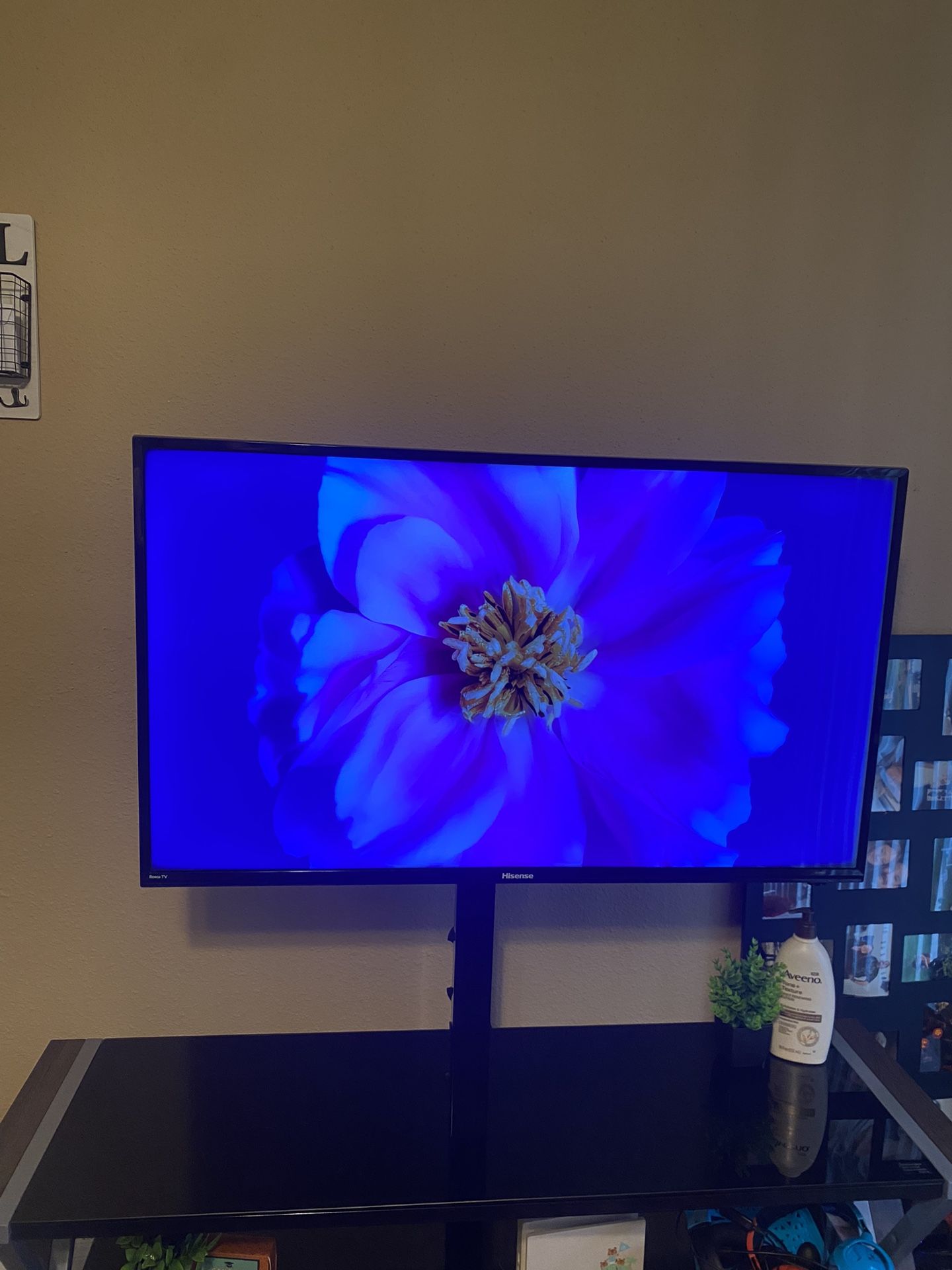 43” Hisense Roku TV