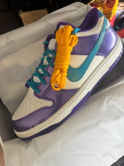 Kobe x Nike Dunk Low Purple Snakeskin Sneaker