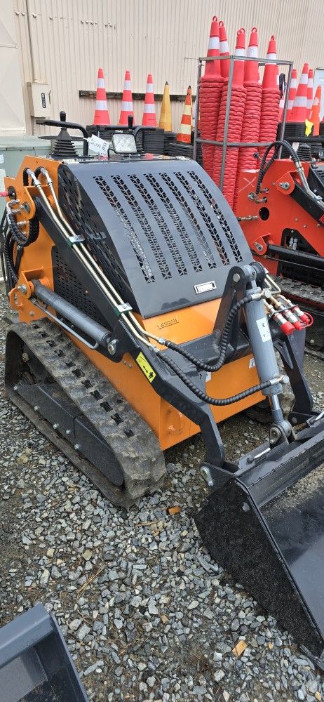 Mini Skid Steer Stand On Gas