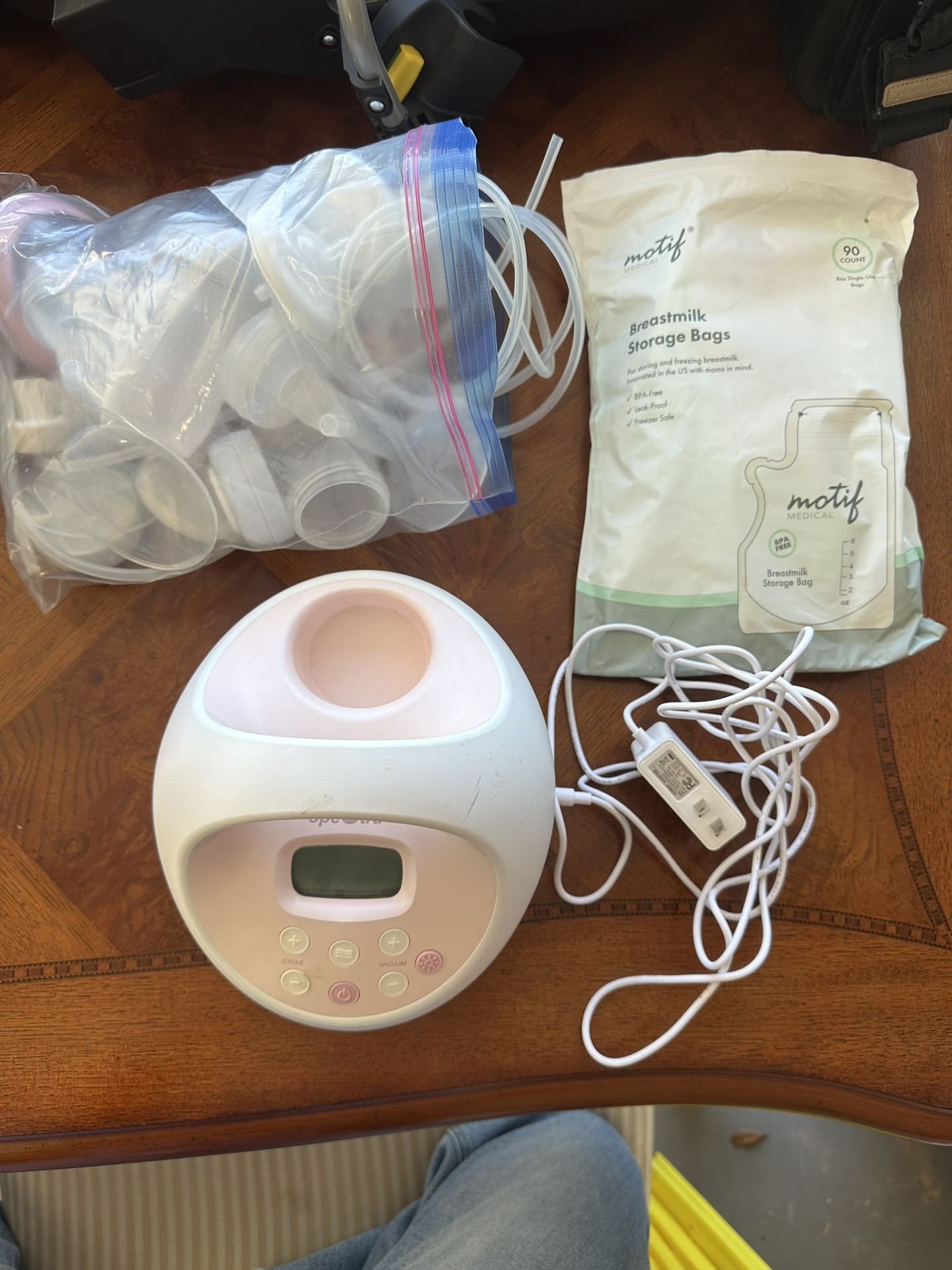 Spectra pump + Accessories