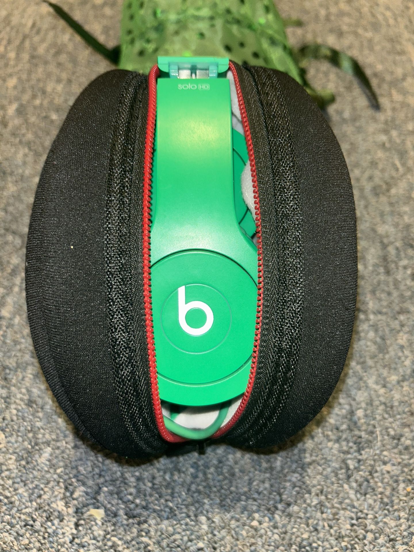 Green Beats By Dre Solo Hd