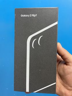 📱 Samsung Galaxy Z Flip7 6.7 inch Foldable Phone (Brand New – 2025) – Starting at $899 or Only $1 to Take It Home Today! Save Up to $200 Instantly + 