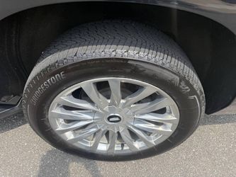 2022 Cadillac Escalade ESV