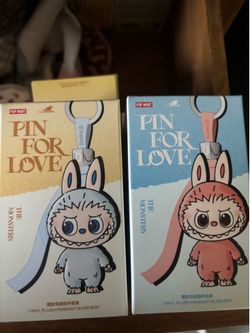 LABUBU pin for love