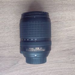Nikon Nikkor AF-S 18-140mm f3.5-5.6 G ED VR DX Lens