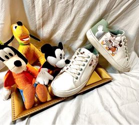 Disney Mickey & Minnie Mouse Sneakers