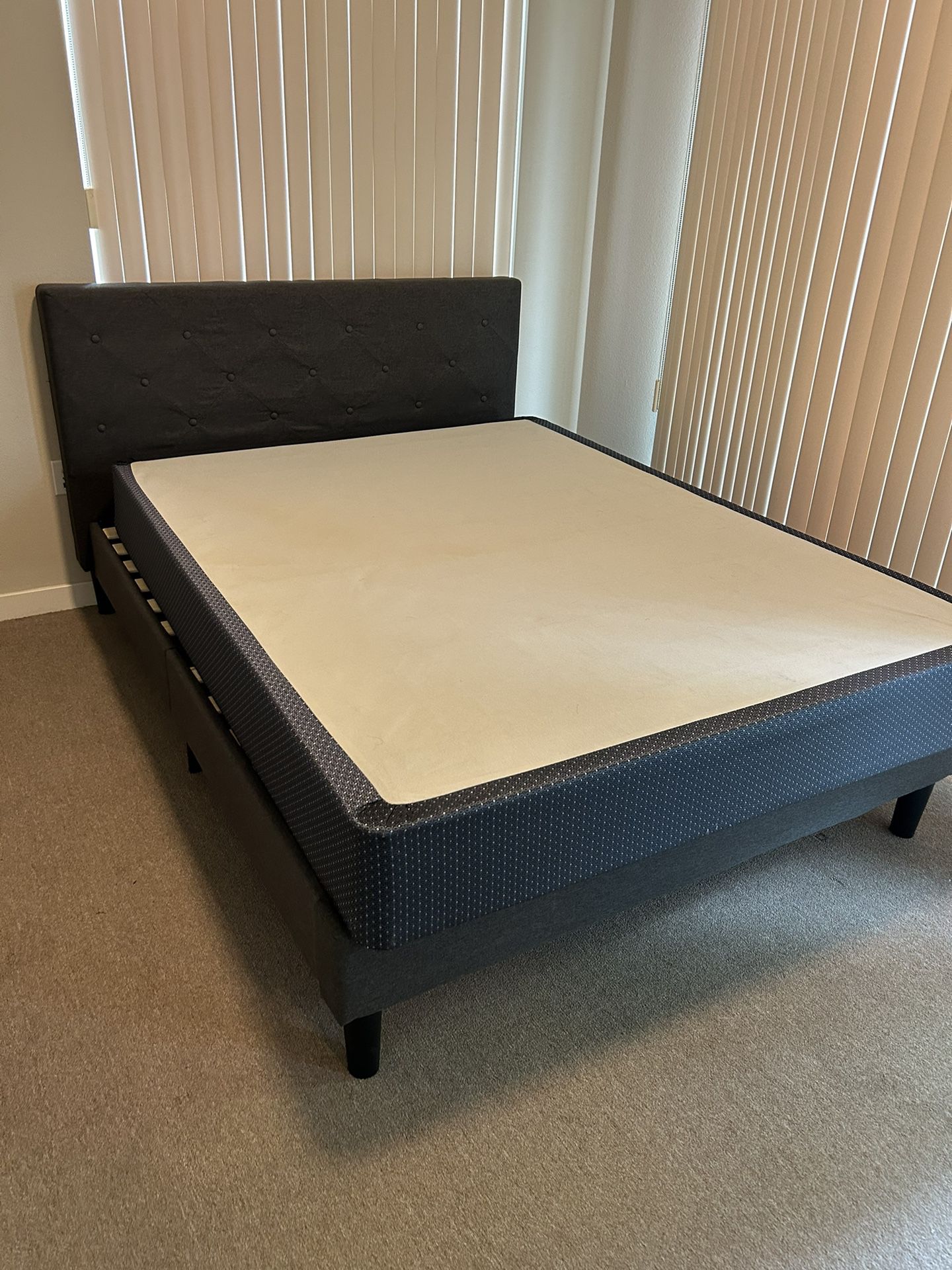 Queen Size Bed + Box